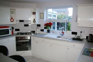 Kitchen- click for photo gallery